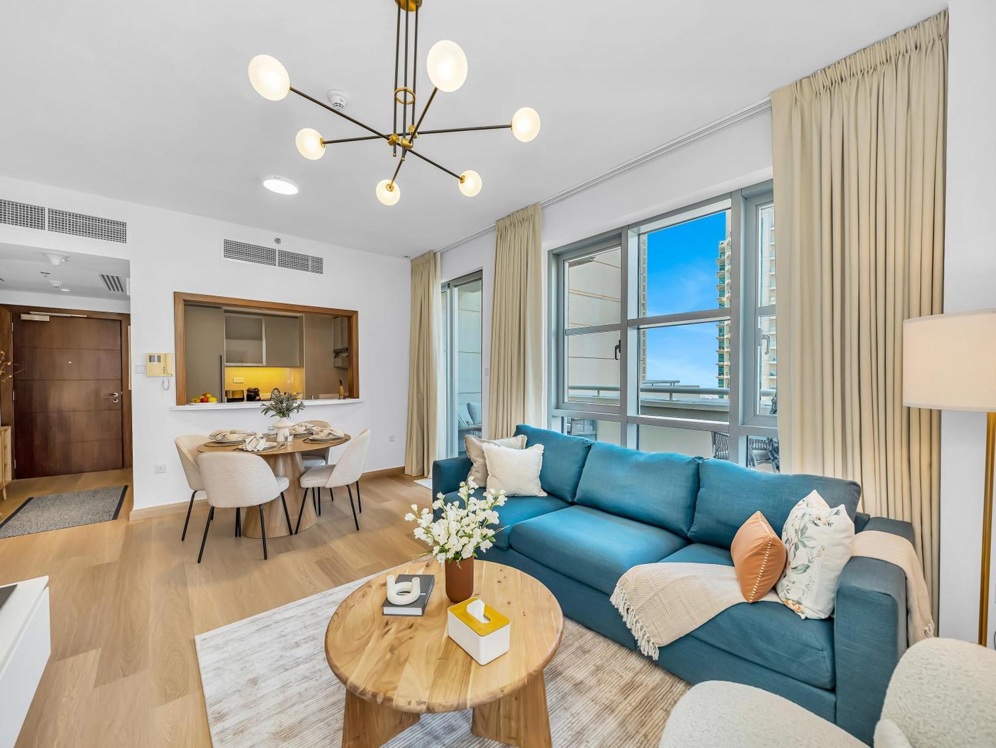 Apartment The Skyline Luxury Downtown Retreat *