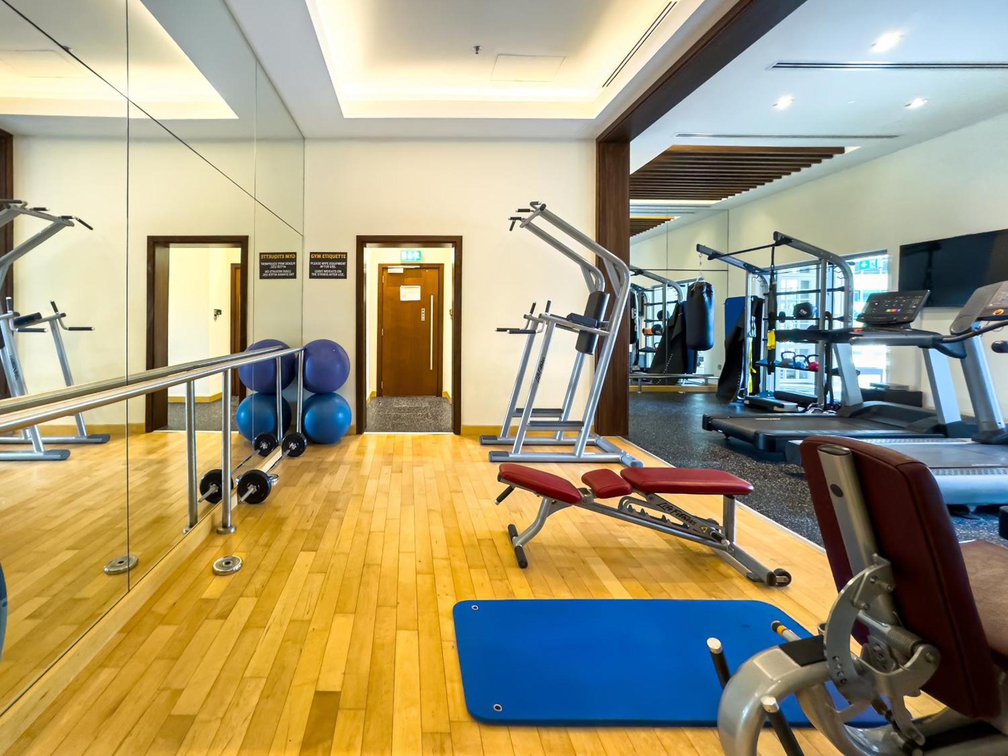 Apartment The Skyline Luxury Downtown Retreat Dubai